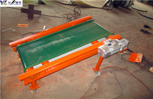 磁选机，磁选机价格，干选铁粉磁选机，粉煤灰干选铁粉磁选机价格