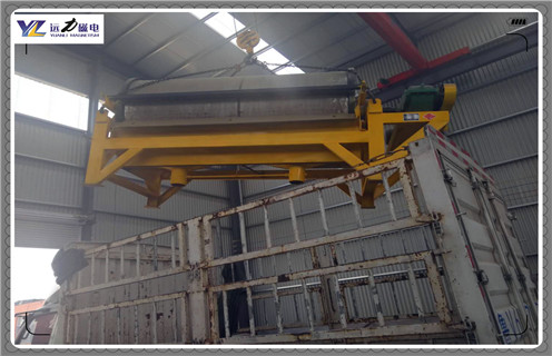 磁选机，铁矿磁选机，锰菱铁矿磁选机的磁性颗粒所受的磁力有多强？