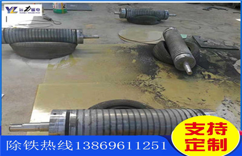 钾长石提纯磁选机，钾长石提纯磁选机_铁矿选矿钾长石提纯磁选机磁场一般为多少_磁块如何排列