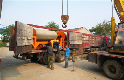 铁矿石磁选机，在未来市场铁矿石磁选机将会努力成长_铁矿选矿在未来市场铁矿石磁选机将会努力成长磁场一般为多少_磁块如何排列