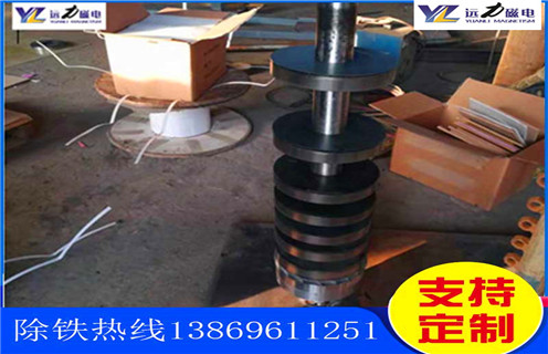 钾长石磁选机，钾长石高效除铁设备备受行业瞩目_钾长石高效除铁设备备受行业瞩目的作业原理是怎样的报价及结构_麻豆传媒免费在线观看磁电厂家