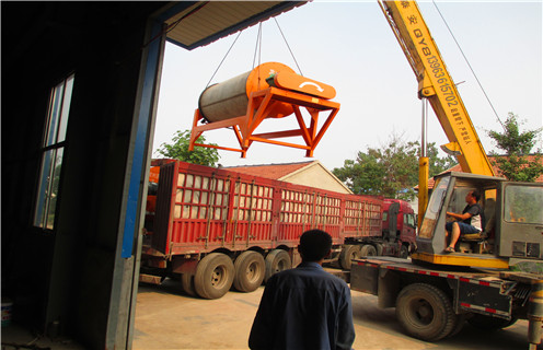 永磁筒式磁选机，丽江永磁筒式磁选机-丽江永磁筒式磁选机不吸铁如何处理